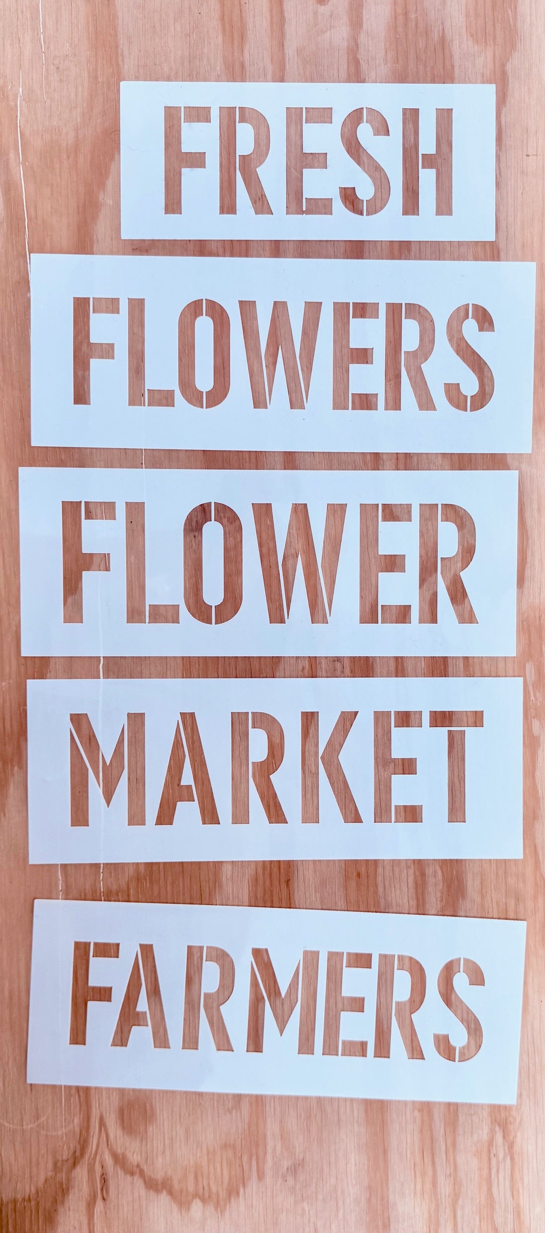 Stencil: FARMERS MARKET FLOWER FLOWERS FRESH