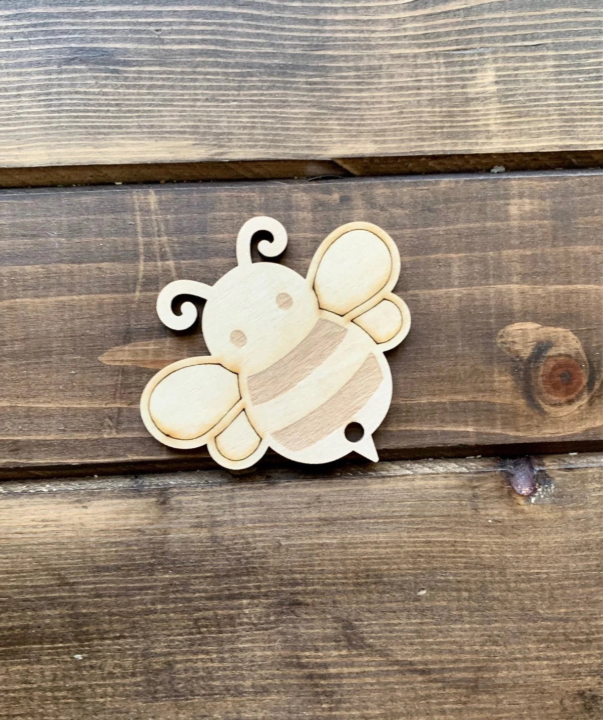 Laser Cut Wood Bee Hanging Ornament Wood Blank